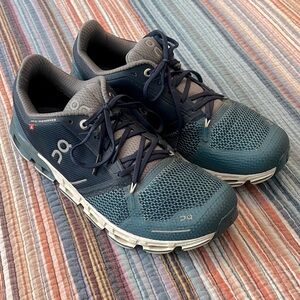 On Cloud Cloudtec running shoes Women’s 9  40.5 blue